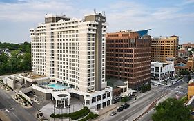 Hilton Kansas City Country Club Plaza